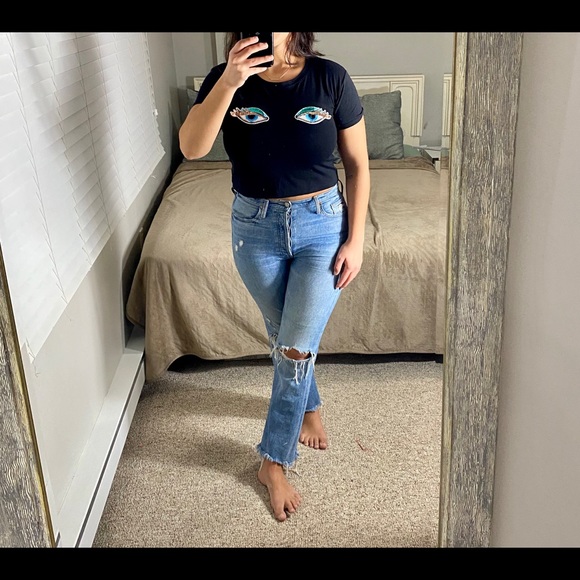 Sequin Eye Crop Top - Picture 2 of 5